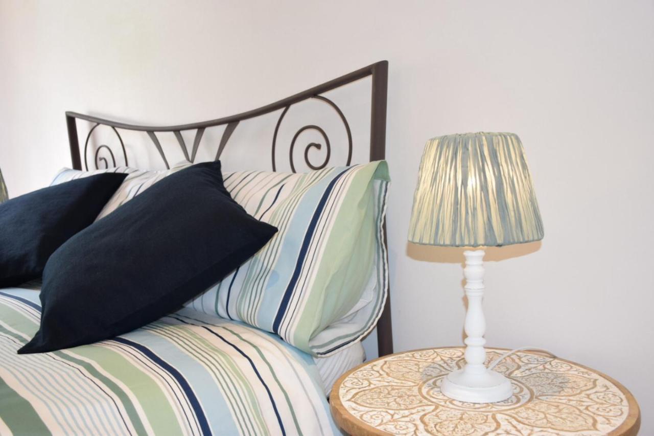 Bed and Breakfast Libellule Coussac-Bonneval Esterno foto