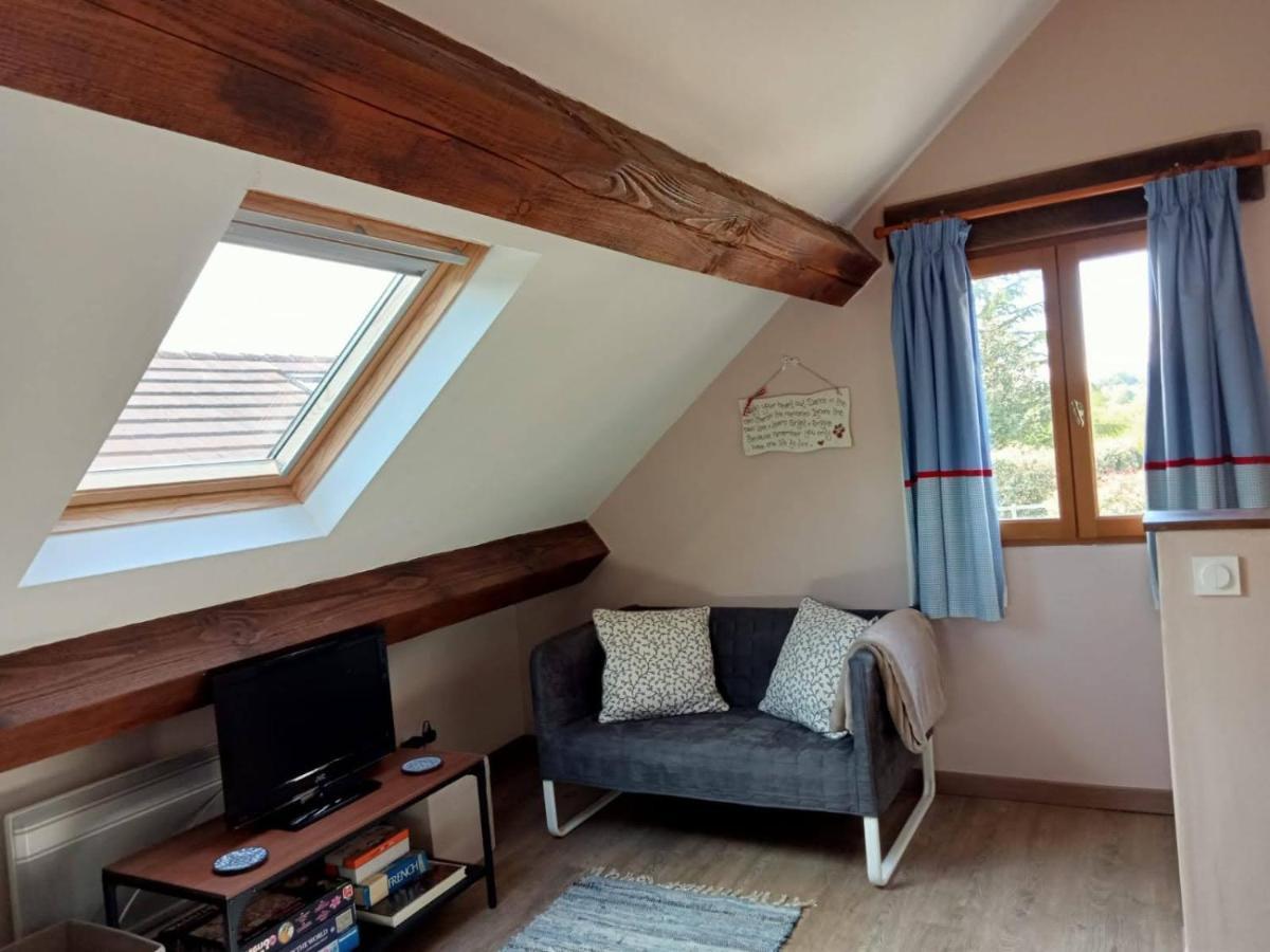 Bed and Breakfast Libellule Coussac-Bonneval Esterno foto