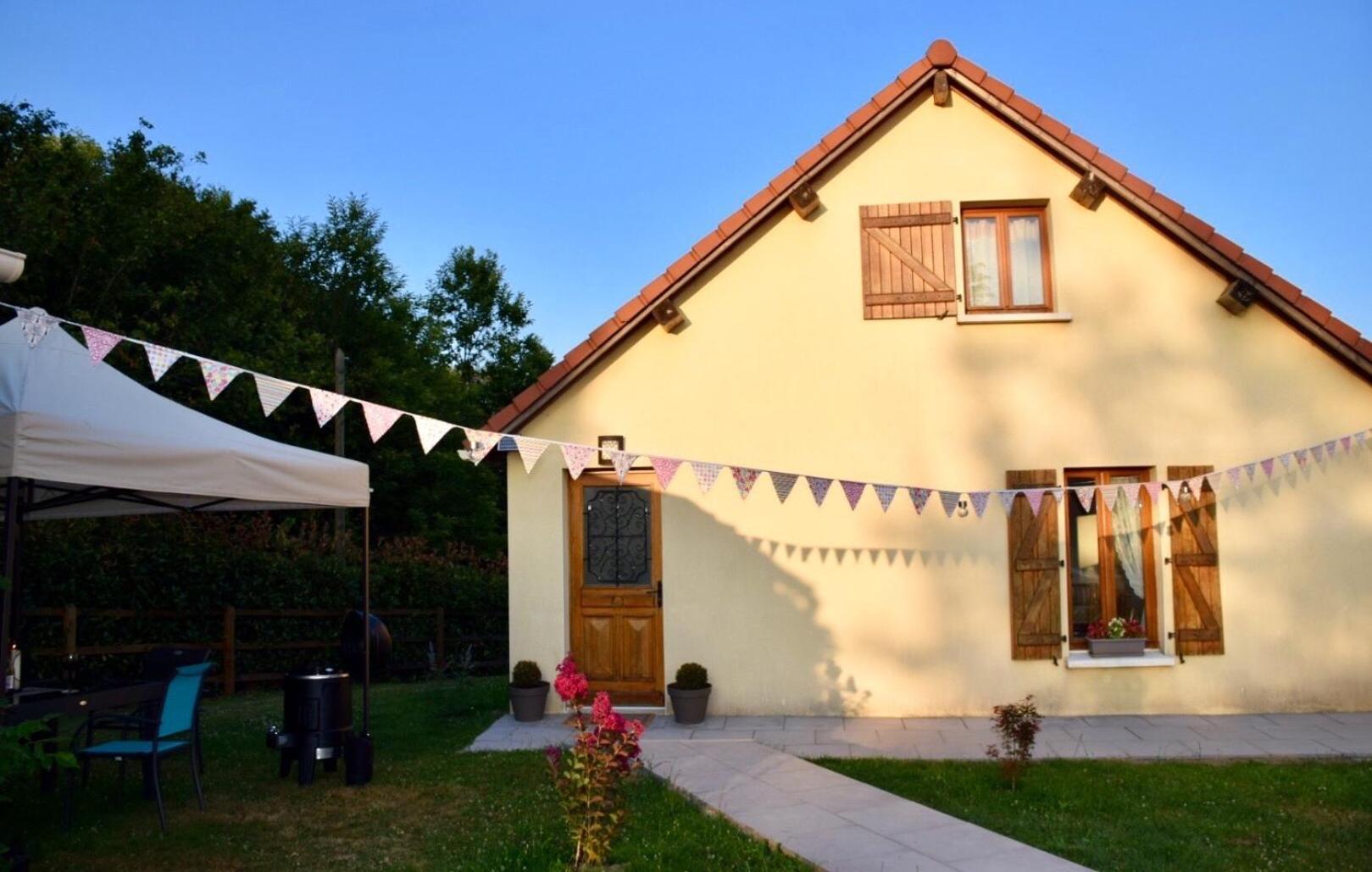 Bed and Breakfast Libellule Coussac-Bonneval Esterno foto